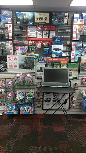 Video Game Store «GameStop», reviews and photos, 1004 Bypass N, Lawrenceburg, KY 40342, USA