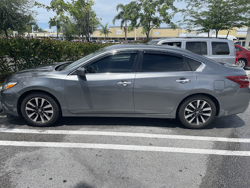 Used Car Dealer «The Car Shack», reviews and photos, 950 E 49th St, Hialeah, FL 33013, USA