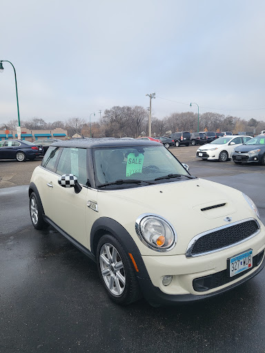 Used Car Dealer «Cities Auto Sales», reviews and photos, 5630 Lakeland Ave N, Minneapolis, MN 55429, USA