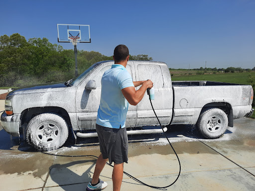 New Wave Car Care en St Charles