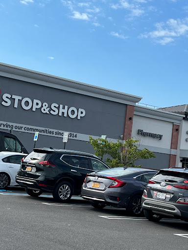 Supermarket «Super Stop & Shop», reviews and photos, 2754 Hylan Blvd, Staten Island, NY 10306, USA