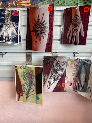 Explore west coast tattoo ideas, creative tattoo ideas in Seaside, available at Five Star Henna