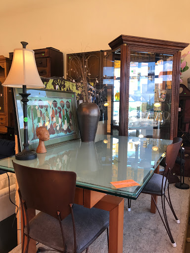Furniture Store «Uhuru Furniture & Collectibles», reviews and photos, 832 N Broad St, Philadelphia, PA 19130, USA