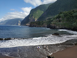 Praia do Porto do Seixal'in fotoğrafı imkanlar alanı