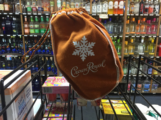 Liquor Store «Myrtle Beach Liquor», reviews and photos, 2010 N Kings Hwy suite A, Myrtle Beach, SC 29577, USA