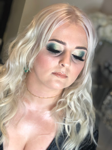 Hayley louise beauty - Beauty salon