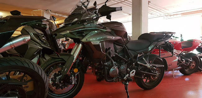 Rezensionen über Moto Declic in Lausanne - Motorradhändler