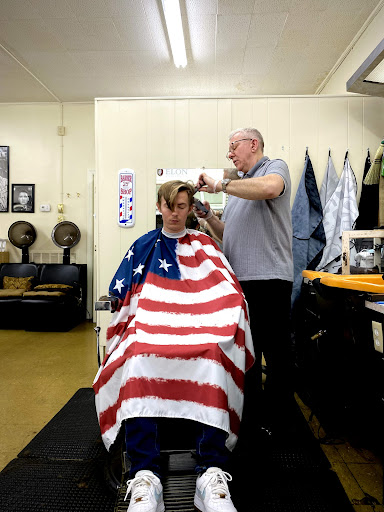 Barber Shop «Jay Tomes, Master Barber at The Hair Den», reviews and photos, 855 W 4th St, Winston-Salem, NC 27101, USA