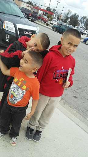 Barber Shop «Joes & Bros Barber Shop», reviews and photos, 1027 Dover Pl, Delano, CA 93215, USA