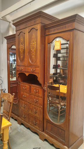 Thrift Store «Habitat For Humanity», reviews and photos, 12359 Loma Rica Dr, Grass Valley, CA 95945, USA