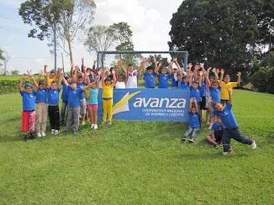 Photos of AVANZA National credit union