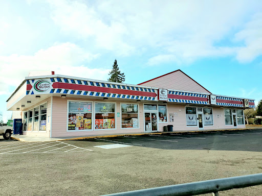 Grocery Store «Center Market Dayton», reviews and photos, 901 Ferry St, Dayton, OR 97114, USA