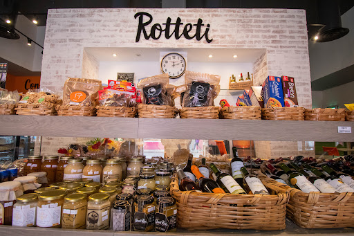 PANADERÍA Y PASTELERÍA ROTTETI en Lagos de Moreno