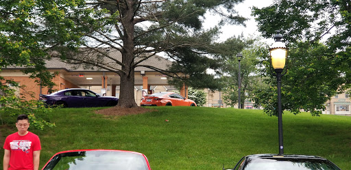 Shopping Mall «Village Centre», reviews and photos, 776 Walker Rd, Great Falls, VA 22066, USA