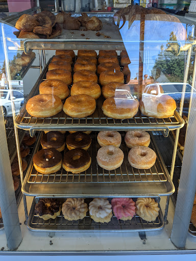 Donut Shop «Fresh Donuts», reviews and photos, 11030 Balboa Blvd, Granada Hills, CA 91344, USA