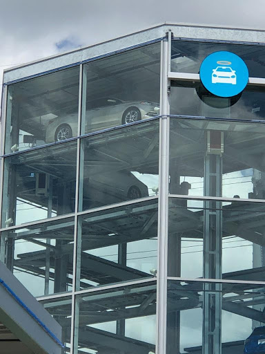 Used Car Dealer «Carvana Houston», reviews and photos, 10939 Katy Fwy, Houston, TX 77079, USA