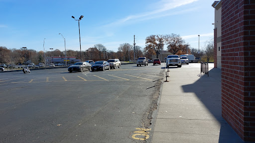 Gym «Planet Fitness», reviews and photos, 2415 NE Vivion Rd, Kansas City, MO 64118, USA