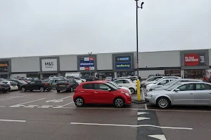 Gapton Hall Retail Park image