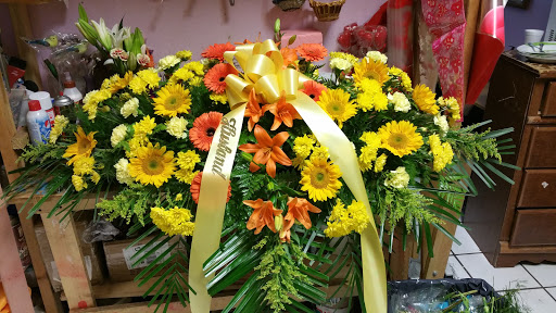 Florist «Marycels Flowers & Gift Shop», reviews and photos, 1080 Main Ave, Clifton, NJ 07011, USA