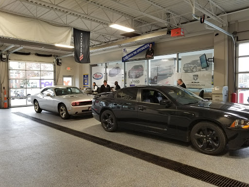 Car Dealer «Byers Chrysler Jeep Dodge Ram», reviews and photos, 465 S Hamilton Rd, Columbus, OH 43213, USA