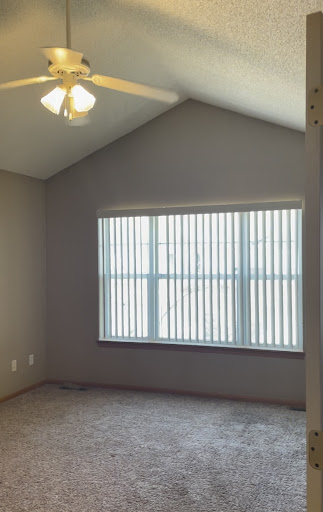 House Cleaning Service «MOLLY MAID of Maple Grove, Plymouth and Minnetonka», reviews and photos, 1025 Evergreen Ln N, Plymouth, MN 55441, USA