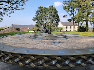 La Table Ronde des Nouveaux Chevaliers de Brocéliande à Néant-sur-Yvel