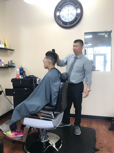 Barber Shop «Beach Blvd barbers 32224 L.L.C», reviews and photos, 13770 Beach Blvd #8, Jacksonville, FL 32224, USA