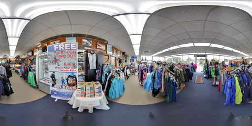 Snowboard Shop «Buckles & Boards Ski & Surf», reviews and photos, 985 Plain St, Marshfield, MA 02050, USA