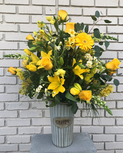 Florist «Doug Ruling Flower Shop», reviews and photos, 599 N Norcross Tucker Rd, Norcross, GA 30071, USA