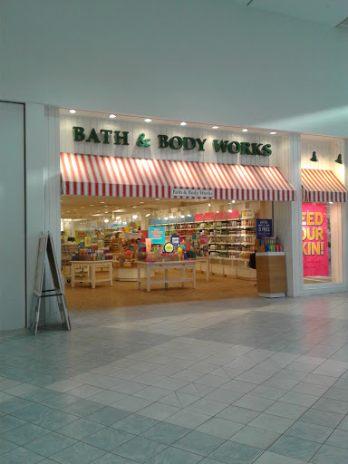 Shopping Mall «Dartmouth Mall», reviews and photos, 200 N Dartmouth Mall, Dartmouth, MA 02747, USA