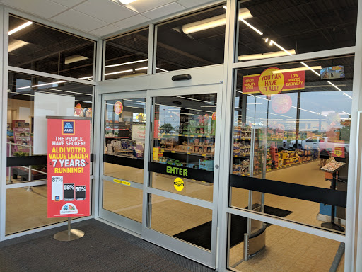 Supermarket «ALDI», reviews and photos, 1220 Fort Worth Way, Mattoon, IL 61938, USA