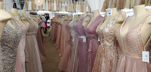 Bridal Shop «Lady Secrets - Quinceañera, Bridal, and Prom Dresses», reviews and photos, 19240 SE Stark St, Portland, OR 97233, USA