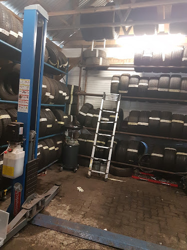 Reviews of J's One Stop Tyre Shop in Swindon - Tire shop