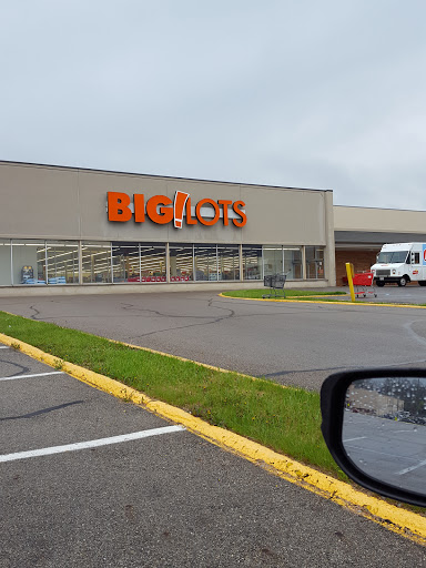 Big Lots, 5009 Salem Ave, Trotwood, OH 45426, USA, 