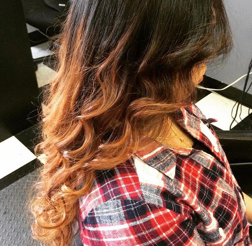 Beauty Salon «Liz Torres Beauty Salon», reviews and photos, 267 Stonecrossing Dr # D, Clarksville, TN 37042, USA