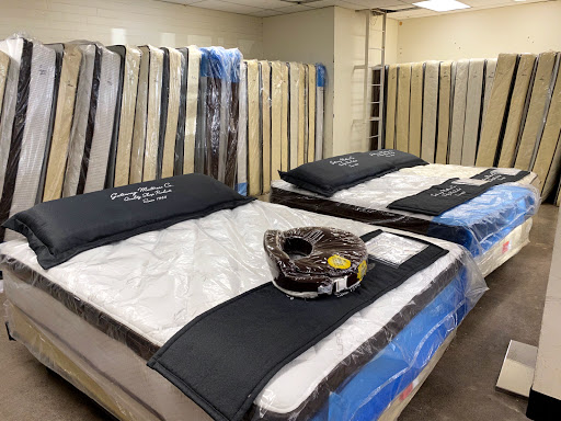 Non-Profit Organization «Society of St. Vincent de Paul - Sunnyslope Thrift Store», reviews and photos, 8231 N 7th St, Phoenix, AZ 85020, USA