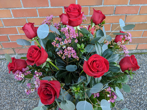 Florist «Mercer Island Florist», reviews and photos, 3006 78th Ave SE, Mercer Island, WA 98040, USA