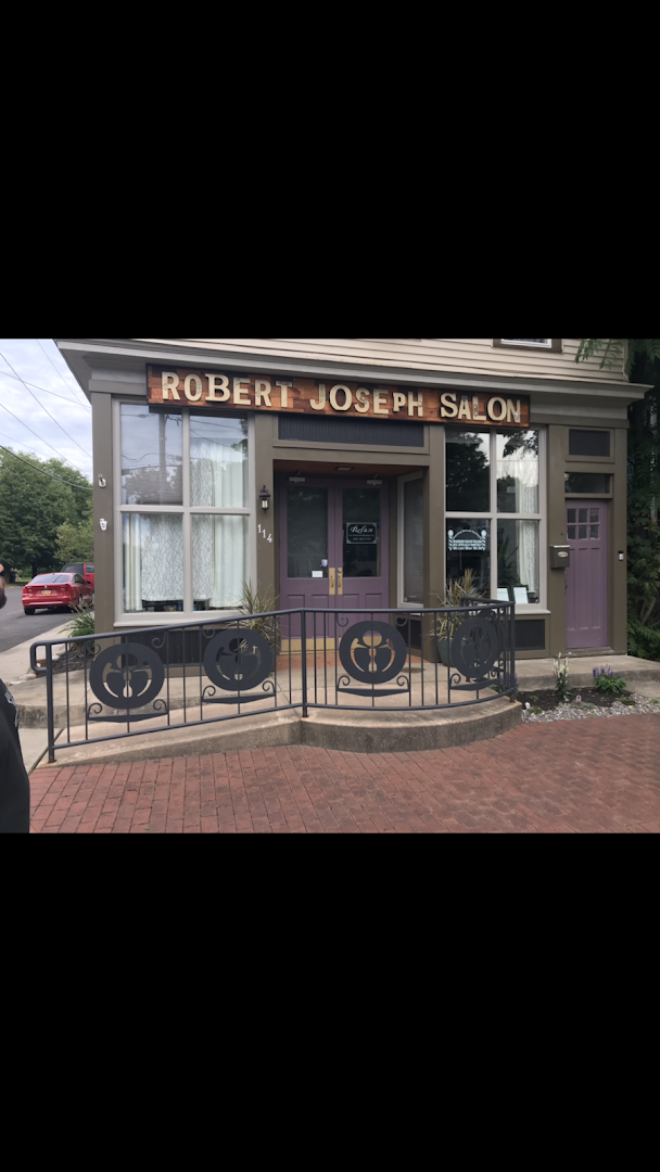 Robert Joseph's Salon & Spa