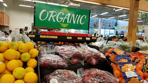 Grocery Store «Patel Brothers», reviews and photos, 830 W Golf Rd, Schaumburg, IL 60194, USA