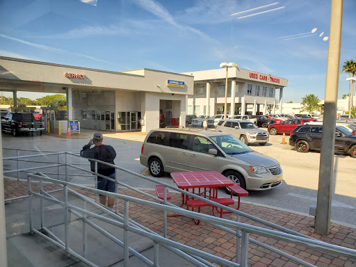 Car Dealer «Gator Chrysler Dodge Jeep», reviews and photos, 840 S Harbor City Blvd, Melbourne, FL 32901, USA
