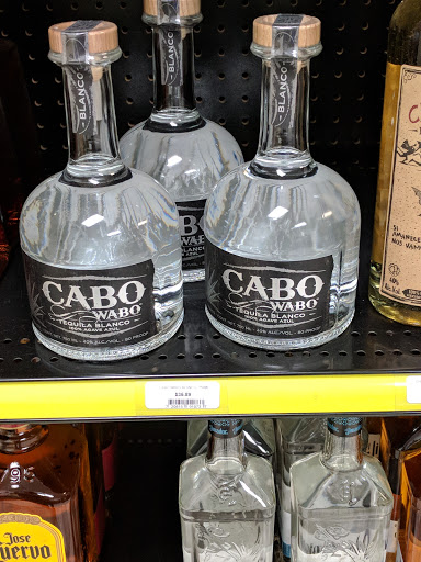 Tobacco Shop «Smoker Friendly Liquor Plus Hurricane», reviews and photos, 3524 Teays Valley Road, Hurricane, WV 25526, USA