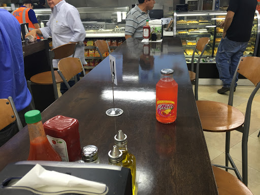 Convenience Store «Downstairs», reviews and photos, 5665 NW 36th St, Miami Springs, FL 33166, USA