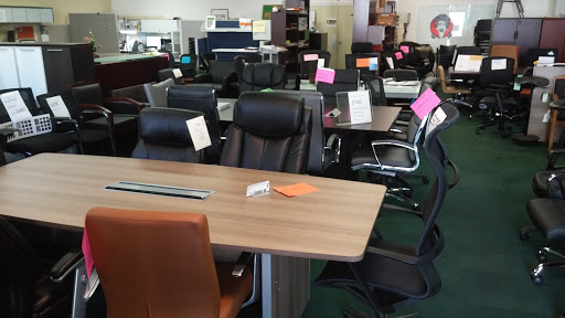 Office Furniture Store «Mad Man Mund Office Furniture», reviews and photos, 4669 L B McLeod Rd C, Orlando, FL 32811, USA