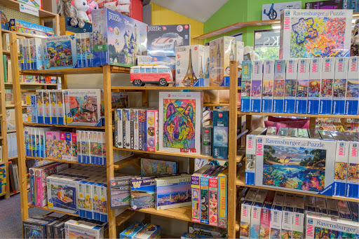 Toy Store «Snapdoodle Toys», reviews and photos, 15752 Redmond Way, Redmond, WA 98052, USA