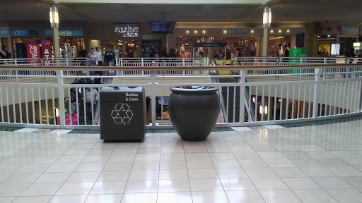 Shopping Mall «Lehigh Valley Mall», reviews and photos, 250 Lehigh Valley Mall, Whitehall, PA 18052, USA