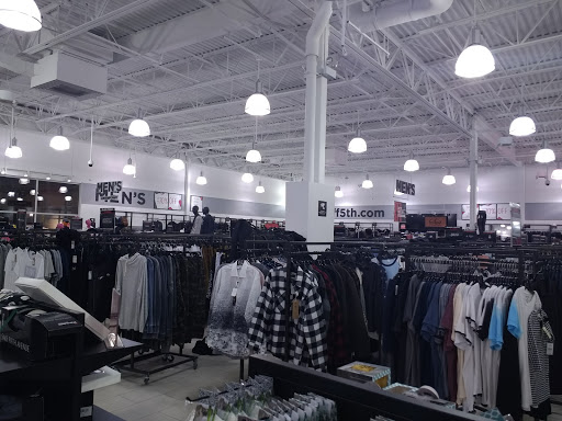 Department Store «Saks OFF 5TH», reviews and photos, 3885 Eagan Outlets Pkwy, Eagan, MN 55122, USA