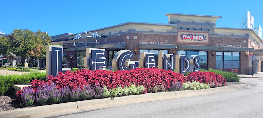 Legends Outlets Kansas City, 1843 Village W Pkwy c127, Kansas City, KS 66109, USA, 