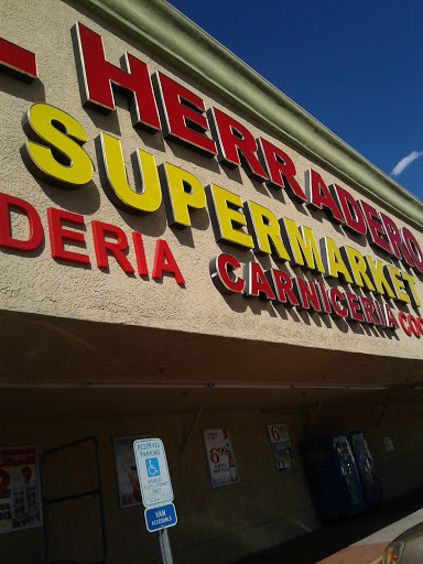 Supermarket «El Herradero Supermarket», reviews and photos, 1310 W Prince Rd, Tucson, AZ 85705, USA