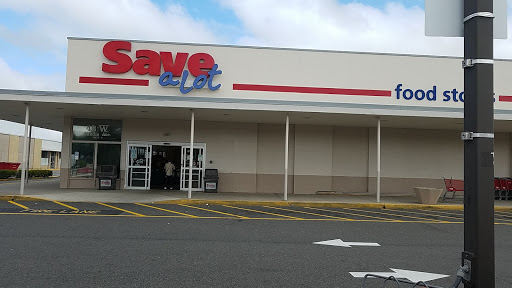 Grocery Store «Save-A-Lot», reviews and photos, 48 W Landis Ave, Vineland, NJ 08360, USA