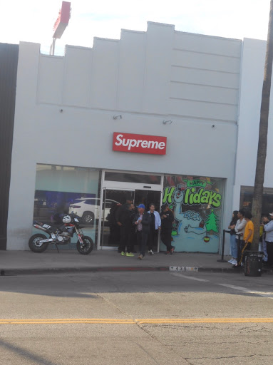 Supreme image